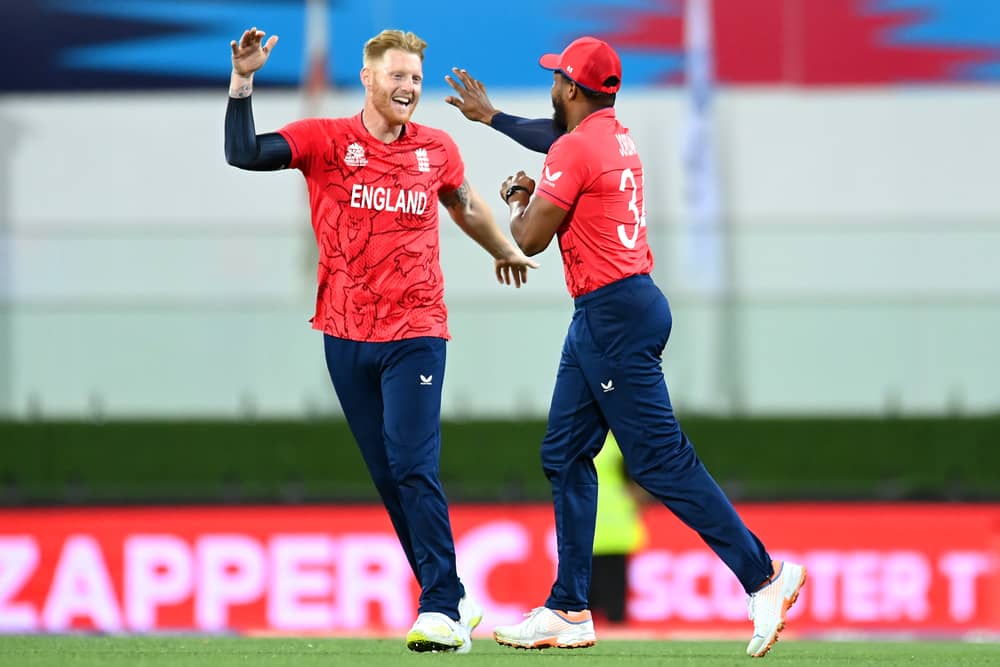 Chris Jordan is congratulated by Ben Stokes 