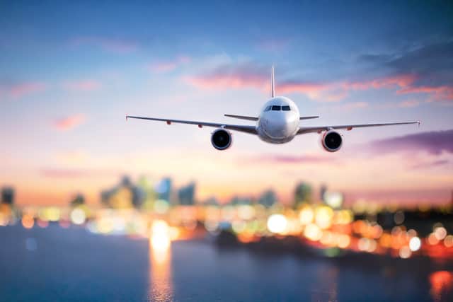 People are findijng ground travel is a more affordable option  as flight prices increase (photo: Adobe)