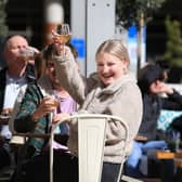 Pubs will stay open until 1am for three nights in June (Photo: Getty Images)