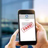 Fake Text message SMS scam. Photo: panuwat - stock.adobe.com