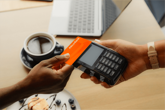 A new type of bank is offering some amazing perks