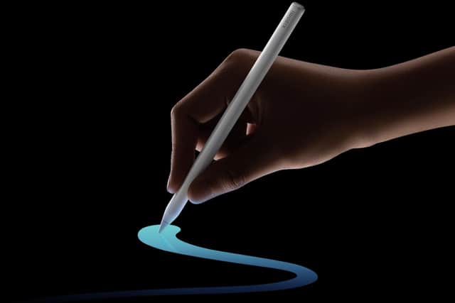 The stylus pen will have a narrower appeal, but it's very responsive