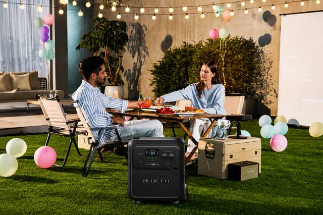 Bluetti's new Elite 400 is big enough to power gadgets for days, but one still small enough to move around