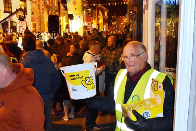 Rotarian Ian Neale collects for Children In Need during the live broadcast in Melton EMN-191114-111841001