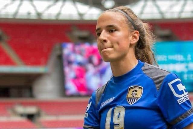 Warming up for Notts County during the 2015 FA Women's FA Cup final at Wembley EMN-191223-105943002
