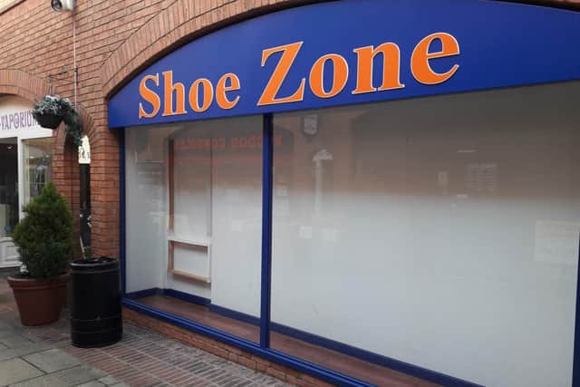 An empty unit formerley occupied by Shoe Zone in the Bell Centre EMN-200122-115658001