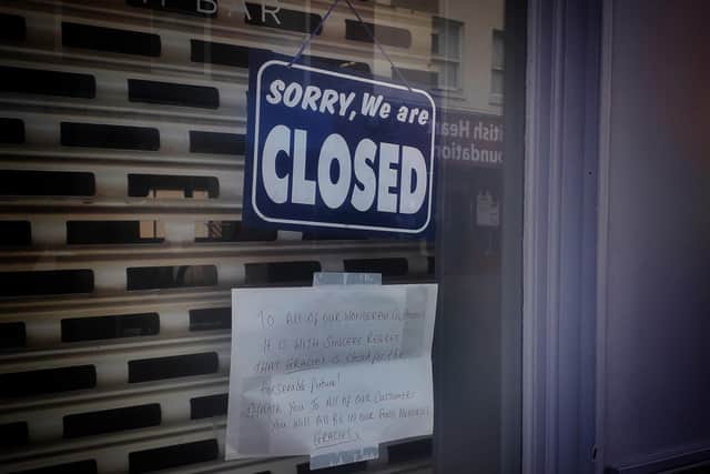 A notice on the door of the former Gracie's sandwich shop in Market Place which closed recently after more than a decade of trading EMN-200203-122559001