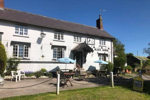 The Black Horse at Grimston EMN-201021-130420001