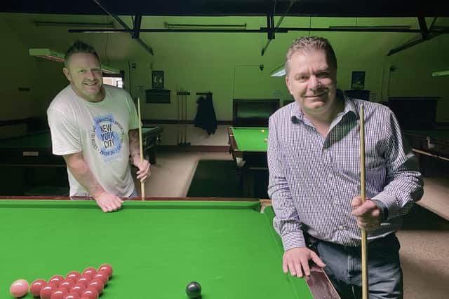 Winner Neil Carter (left) and runner-up Craig Heaney.