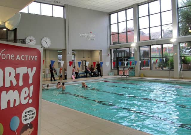 The swimming pool at Waterfield Leisure Centre EMN-201126-172740001