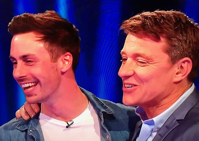 Melton man Ben Manship (left) pictured with host Ben Shephard on ITV gameshow, Tipping Point EMN-201112-171641001