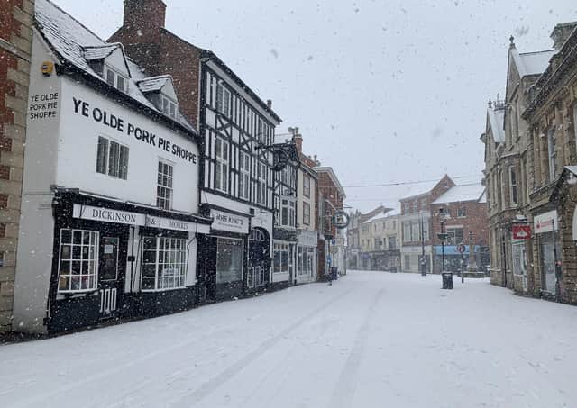 Heavy snow blankets Nottingham Street in Melton over the weekend
PHOTO MELTON BID EMN-210125-092135001