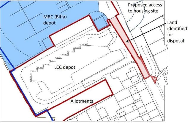 The section of Lake Terrace which developers need to buy as part of their access to a new housing development EMN-211002-135414001
