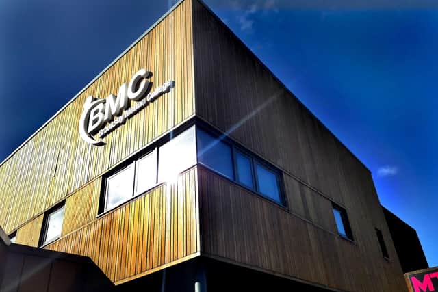 Brooksby Melton College EMN-211203-110229001