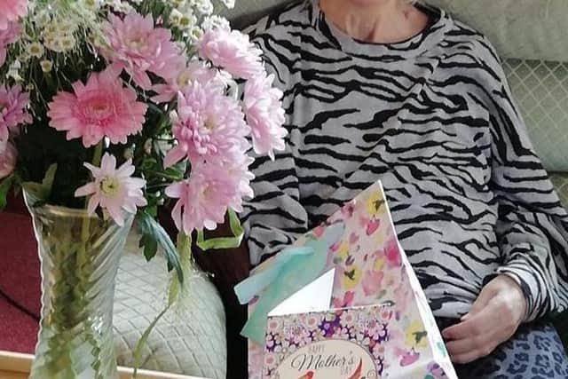 Mother's Day at Waltham Hall Nursing Home EMN-210315-172009001