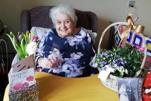 Mother's Day at Waltham Hall Nursing Home EMN-210315-171929001