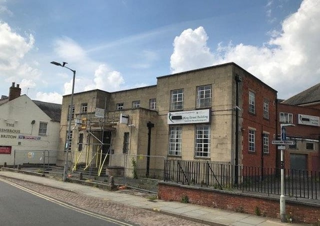 Vacant college building on King Street in Melton EMN-210329-133052001
