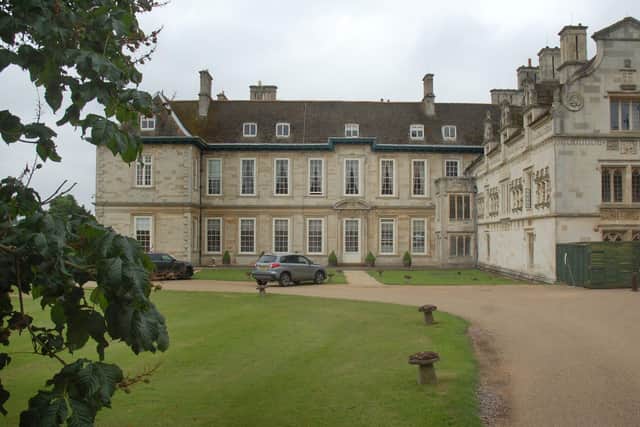 Stapleford Park EMN-200903-180525001
