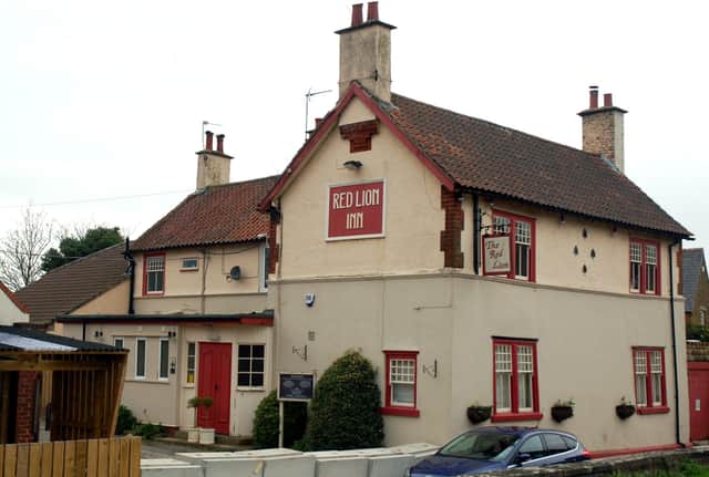 The Red Lion at Stathern, which has been vacant for three years EMN-200527-122027001