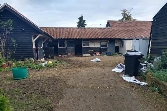 The stables at Eastwell which are thought to be the source of the rat infestation in the village EMN-211028-173201001