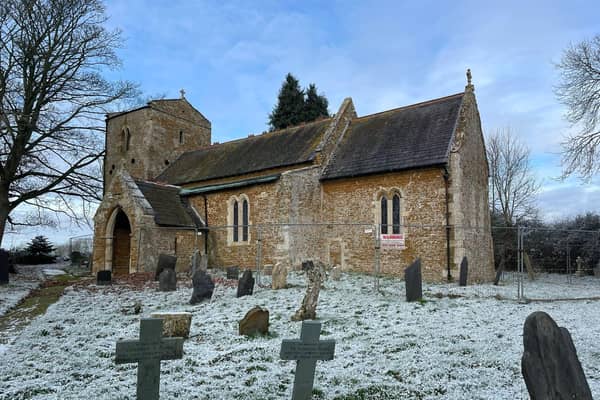 Wycombe and Chadwell Parish Church EMN-211130-092341001