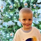 Eloise Lonergan (4), who battled kidney cancer, shows off the Star Award she was given by Cancer Research UK EMN-211217-132542001