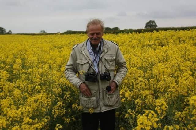 The late Roy Templeton pictured during a day photographing wildlife EMN-220118-094457001