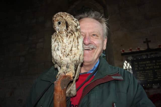 The late Roy Templeton pictured with an owl EMN-220118-094437001