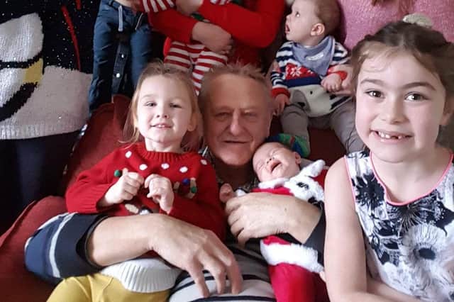 The late Roy Templeton pictured with some of his beloved children and grandchildren EMN-220118-094517001