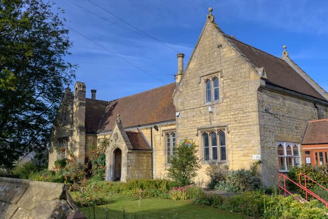 Waltham-on-the-Wolds CofE Primary School EMN-220128-111004001