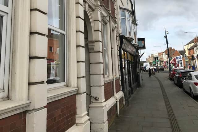 Melton Conservative Club EMN-220328-170530001
