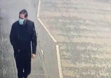 Police are trying to trace this man in connection with a series of mobile phone thefts across Leicestershire, including one in Melton EMN-210415-095207001