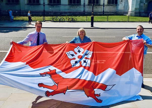 The new Leicestershire flag being displayed in London today EMN-210719-124754001