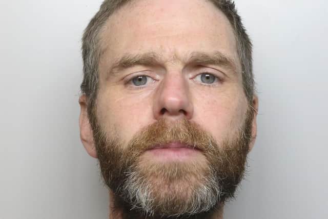 Jonathan Russell - police want information on where he is EMN-210816-083609001