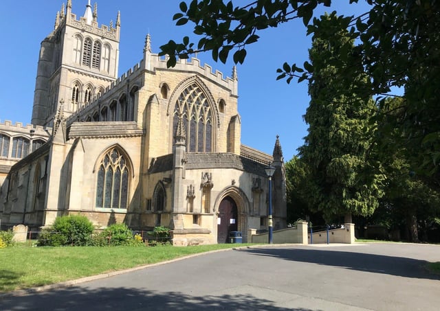 St Mary's Church in Melton with the 'turnaround' in front EMN-210823-120947001