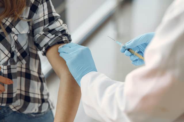 Vaccinations against coronavirus are being stepped up with a number of walk-in clincs set up EMN-210109-120800001