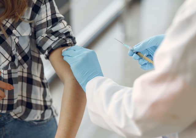 Vaccinations against coronavirus are being stepped up with a number of walk-in clincs set up EMN-210109-120800001