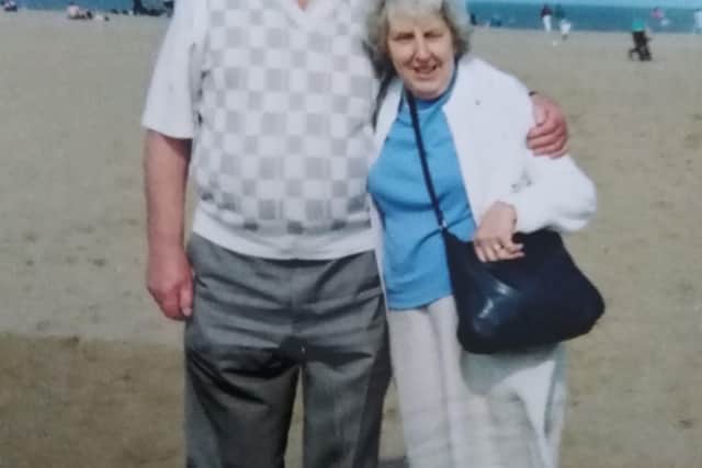 Bob and Betty Bishop EMN-210914-113009001