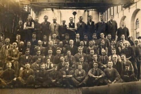Holwell Works foundry workers pictured in the 1920s