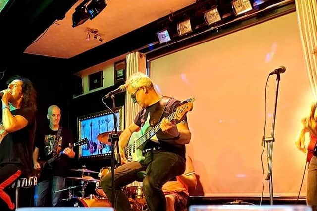 Ken Murray performing a Melton gig