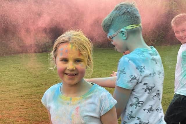 Ab Kettleby School pupils take part in the charity Colour Dash