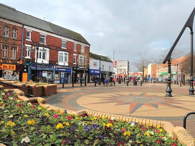 There were 492 crimes reported here in December. The most commonly reported crimes were: Violence and sexual offences - 175; Anti-social behaviour - 111; Criminal damage and arson - 48; and shoplifting - 44. The road with the most reported crimes was Jephson Road, with 13.