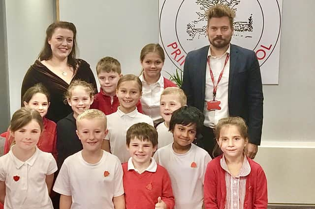 Alicia Kearns MP with headteacher Nick Sale on the day Great Dalby Primary School held its own elections