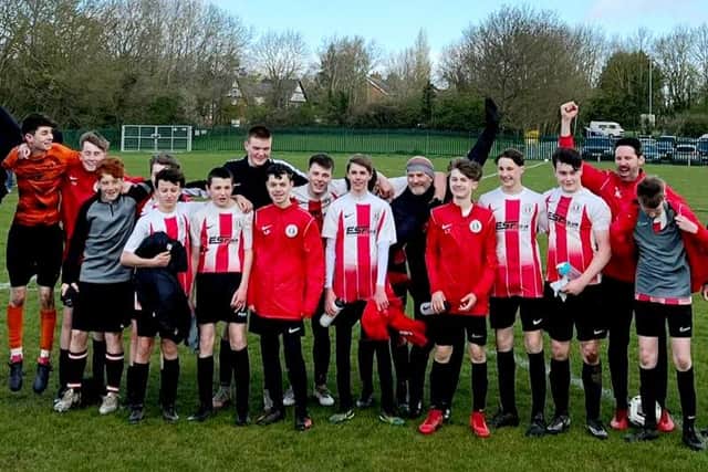 Mowbray Rangers U15 Lions - league champions.