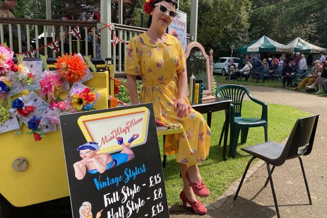 A vintage stylist at the 2023 1940s Melton Mowbray event