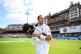 LONDON, ENGLAND - JULY 30: Stuart Broad of England walks out to bat in his last test match, after announcing his retirement from cricket yesterday prior to Day Four of the LV= Insurance Ashes 5th Test Match between England and Australia at The Kia Oval on July 30, 2023 in London, England. (Photo by Gareth Copley/Getty Images)