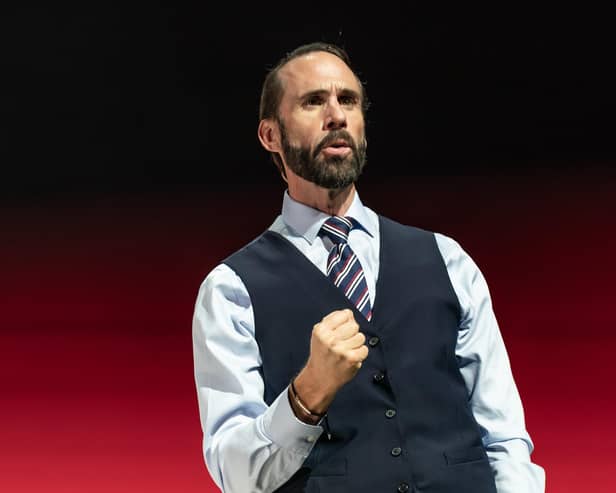 Joseph Fiennes as Gareth Southgate in Dear England (photo: Marc Brenner)