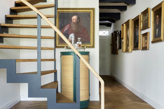 The artwork in the suite reflects the city’s history