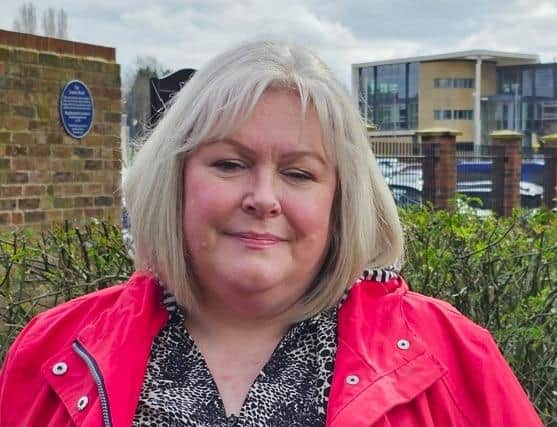 Sarah Cox - Labour