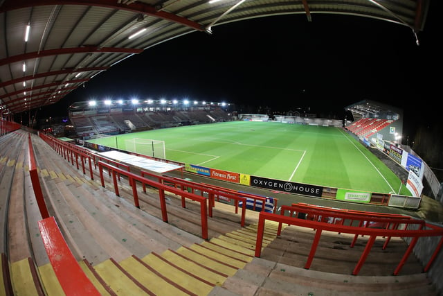 Exeter City have an average attendance this season of 4,666. It is the par crowd for League Two this season.